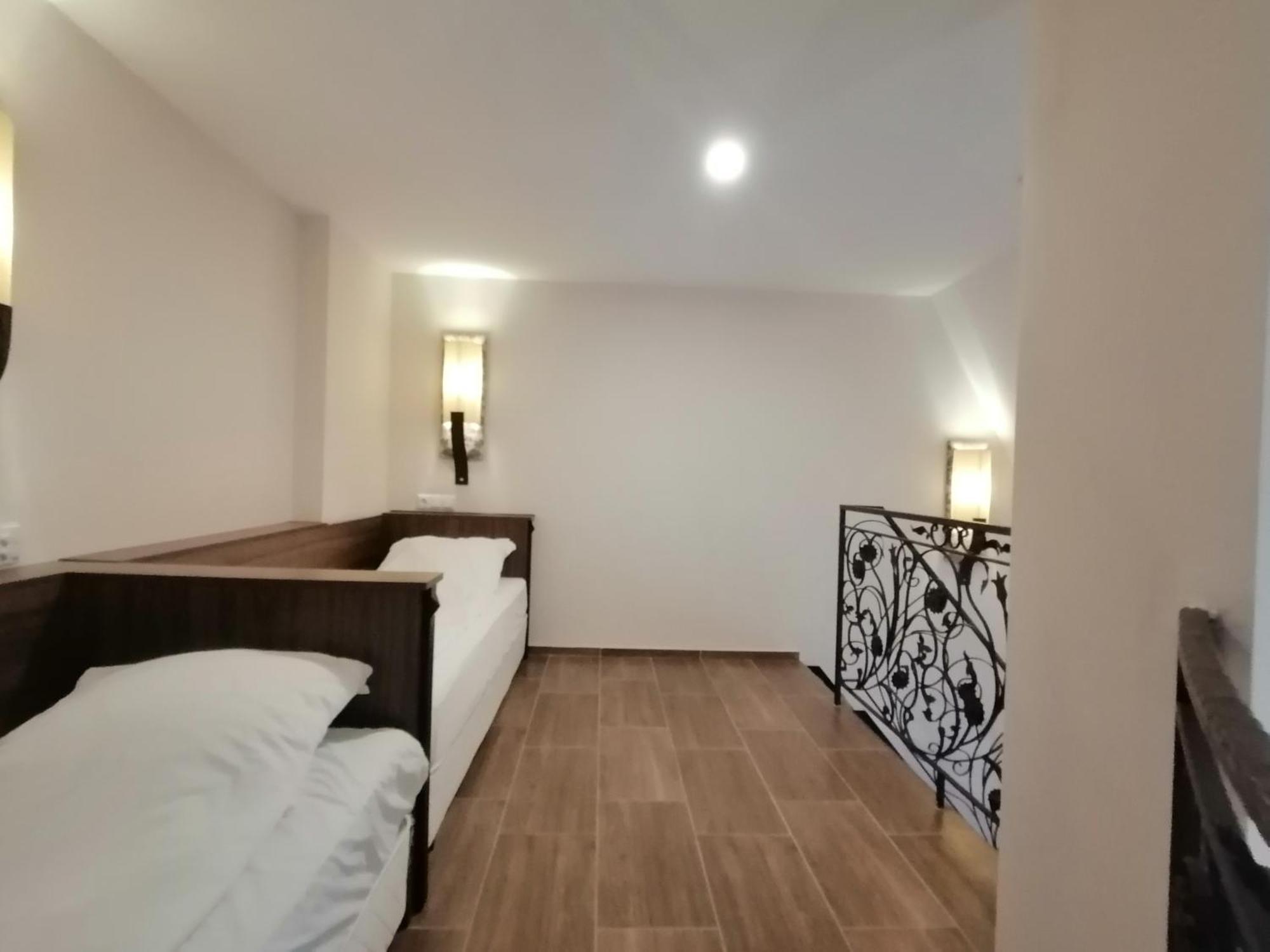 Hotel Aristokrat Obzor Zewnętrze zdjęcie