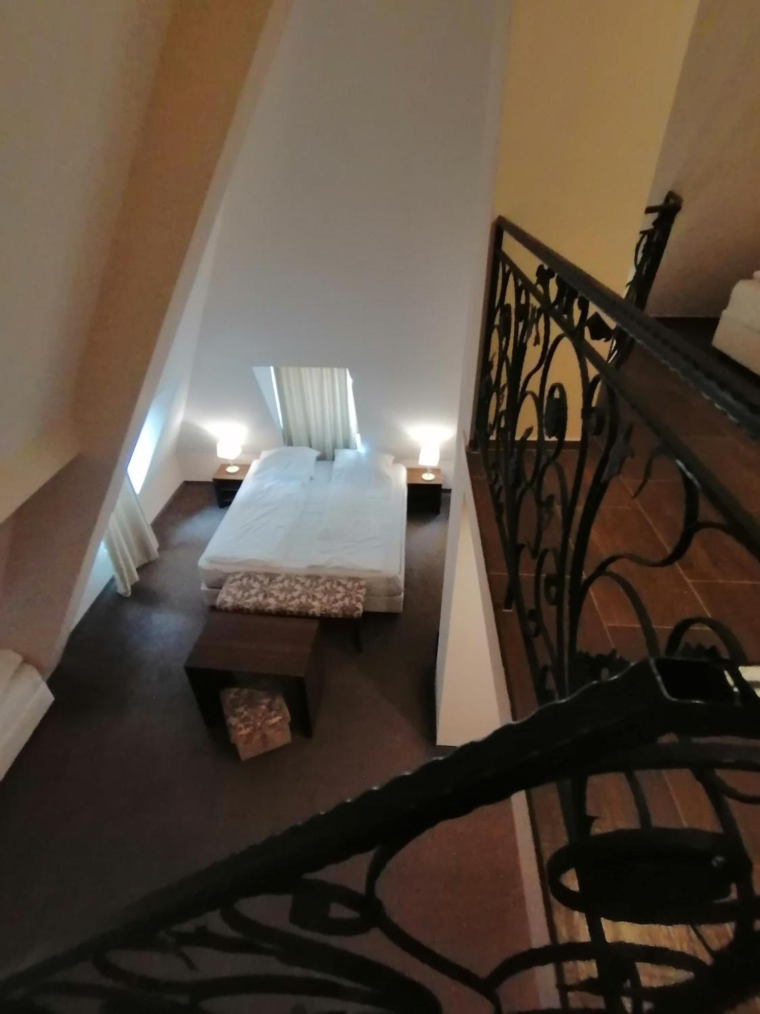 Hotel Aristokrat Obzor Zewnętrze zdjęcie