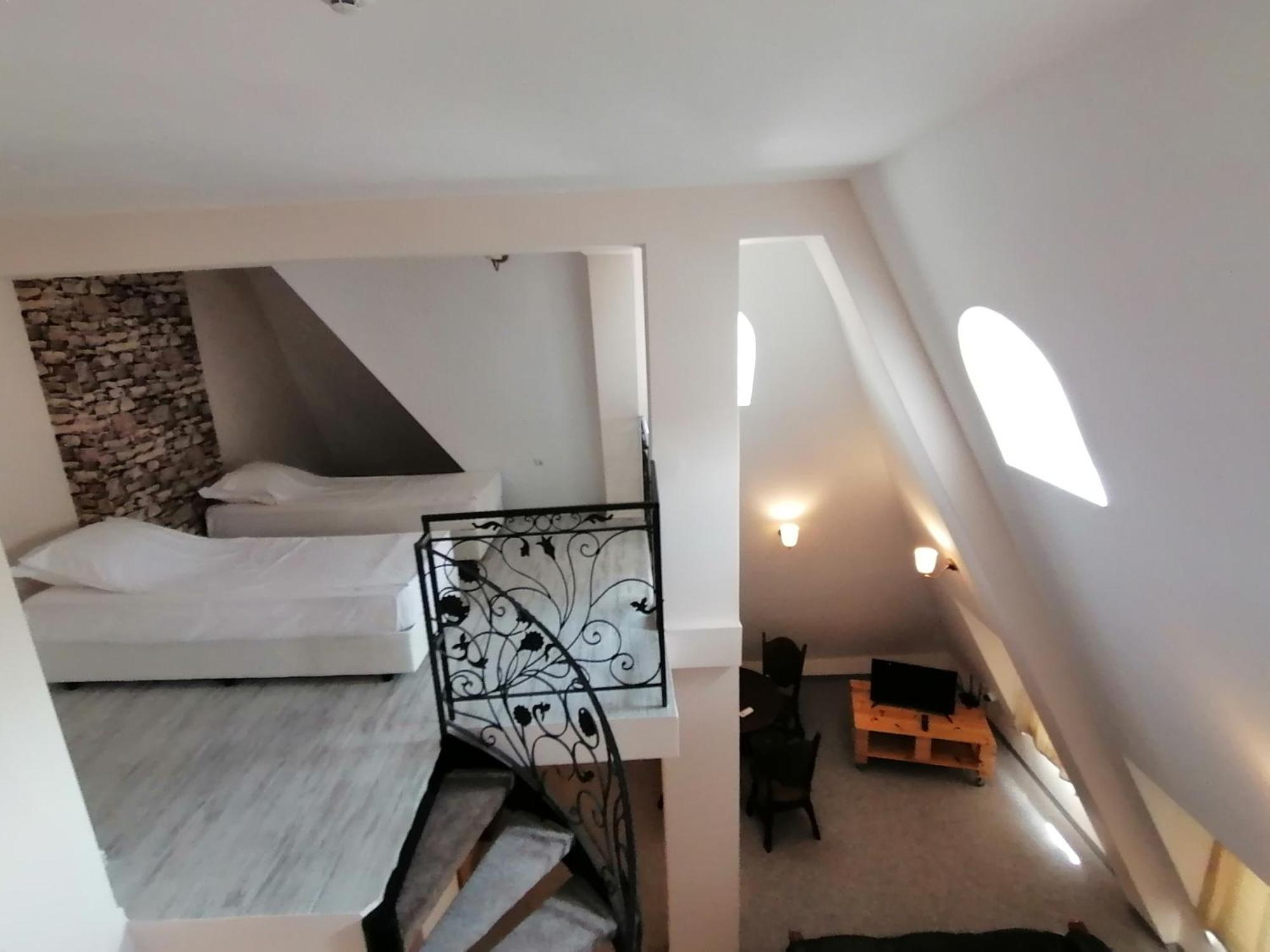Hotel Aristokrat Obzor Zewnętrze zdjęcie