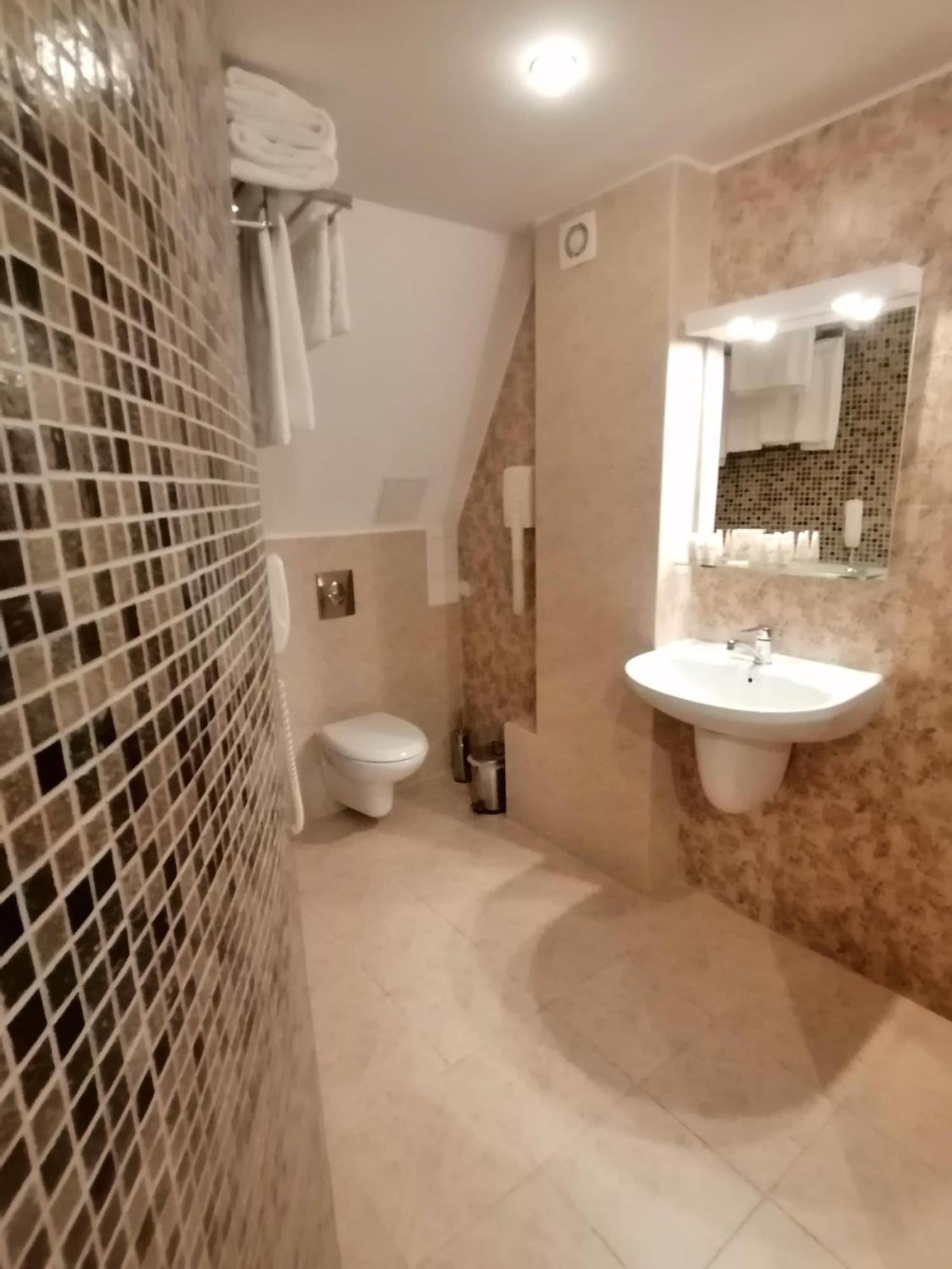 Hotel Aristokrat Obzor Zewnętrze zdjęcie