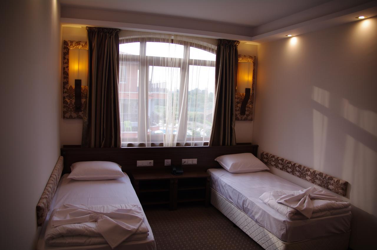 Hotel Aristokrat Obzor Zewnętrze zdjęcie